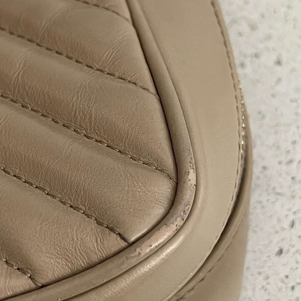 SOLD YSL Saint Laurent Lou Quilted Calfskin Leather Beige Camera Bag - Picture 7 of 12